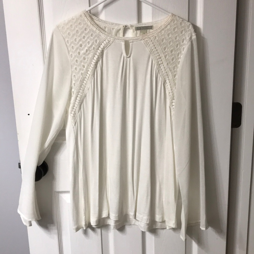 White tunic blouse
